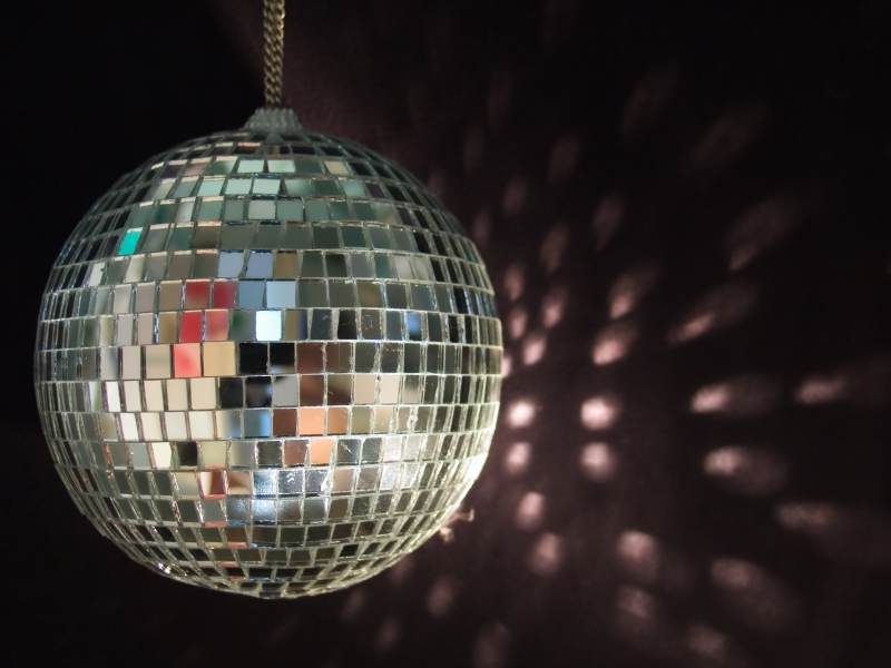 19883-shiny-disco-ball-reflections